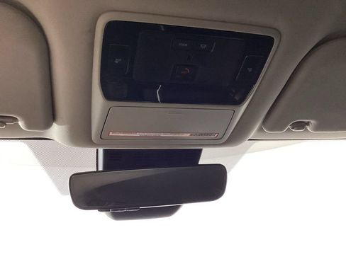 Used 2024 Toyota Grand Highlander AWD image 16
