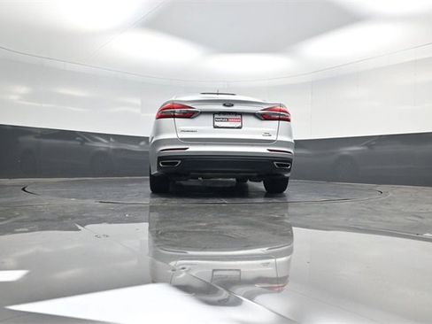 Used 2019 Ford Fusion SE image 50