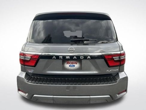 Used 2023 Nissan Armada Platinum w/ Captain's Chairs Package RWD image 4