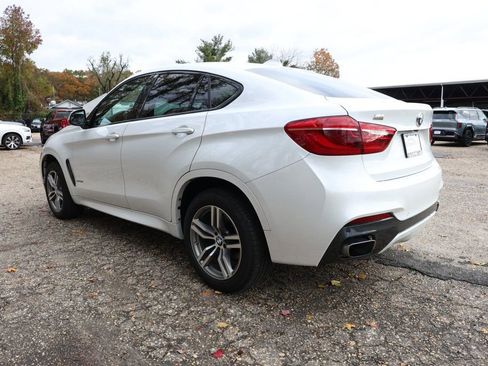 Used 2019 BMW X6 xDrive35i w/ M Sport Package image 3