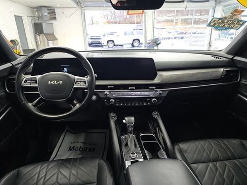 Certified 2025 Kia Telluride EX X-Line image 11