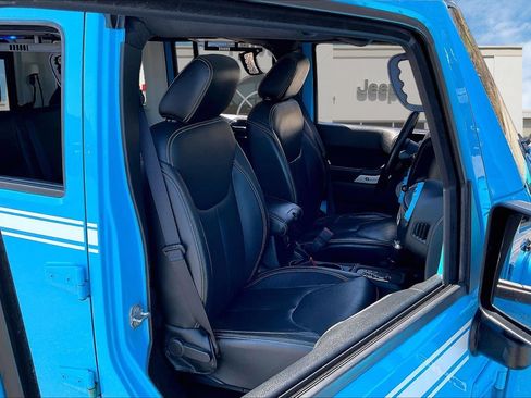 Used 2017 Jeep Wrangler Unlimited Sahara w/ Quick Order Package 24E Chief image 7