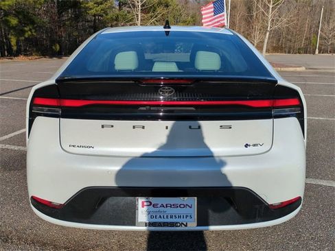 New 2026 Toyota Prius XLE image 5