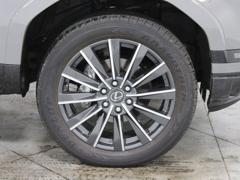 Used 2024 Lexus GX 550 image 12