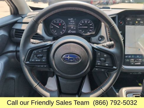 Used 2024 Subaru Crosstrek 2.5i Limited AWD/4WD image 16