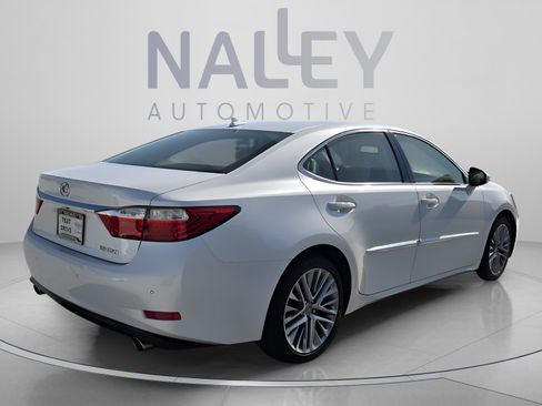 Used 2013 Lexus ES 350 w/ Luxury Pkg image 5