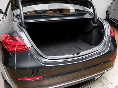 Used 2023 Mercedes-Benz C 300 4MATIC Sedan image 53