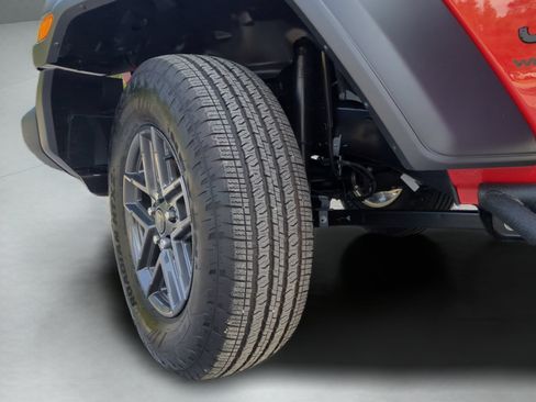 Used 2026 Jeep Wrangler Unlimited Sport AWD/4WD image 70