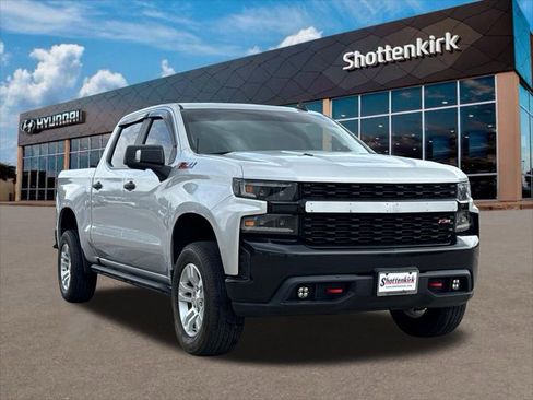 Used 2021 Chevrolet Silverado 1500 Custom Trail Boss image 3