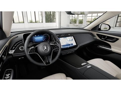 New 2027 Mercedes-Benz E 450 4MATIC Sedan image 3