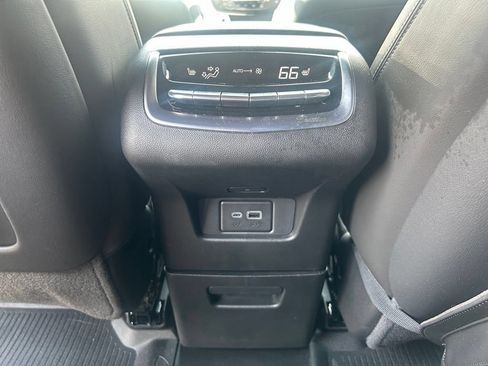 Used 2023 Cadillac XT6 Sport w/ LPO, ONYX Package AWD/4WD image 31