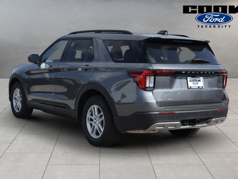 New 2026 Ford Explorer Active w/ Active Comfort Package RWD image 4