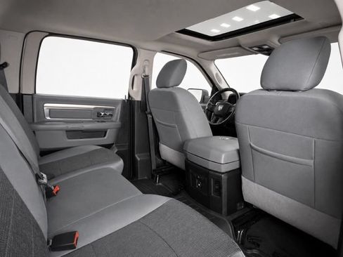 Used 2020 RAM 1500 Warlock AWD/4WD image 22