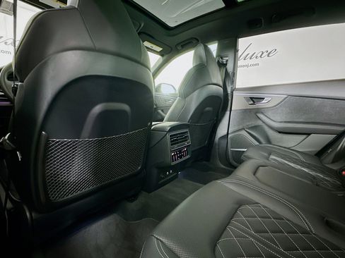 Used 2024 Audi SQ8 Premium Plus w/ Executive Package image 24