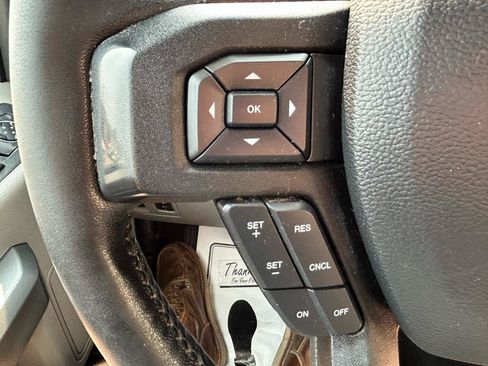 Used 2018 Ford F150 XLT w/ Equipment Group 302A Luxury AWD/4WD image 17