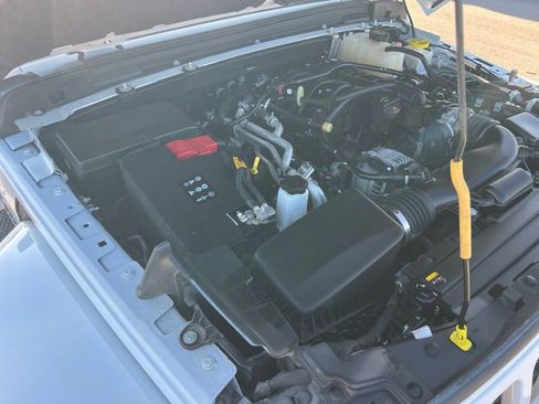 Used 2022 Jeep Gladiator Overland w/ Popular Equipment Package image 43