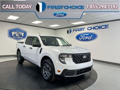 New 2025 Ford Maverick XLT w/ Equipment Group 301A