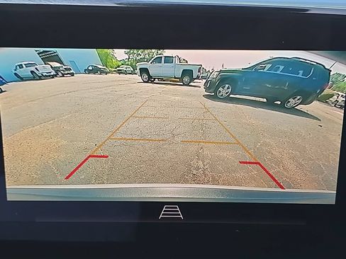 Certified 2024 Buick Encore GX Preferred w/ Comfort Package FWD image 24