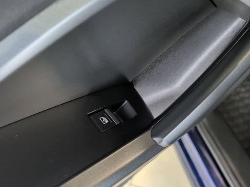 Used 2024 Audi Q3 2.0T Premium Plus w/ Premium Plus Package image 32