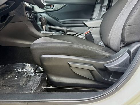 Used 2018 Subaru Impreza 2.0i Premium w/ Eyesight & BSD & Rcta AWD/4WD image 22