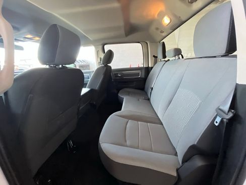 Used 2022 RAM 1500 Classic SLT RWD image 15
