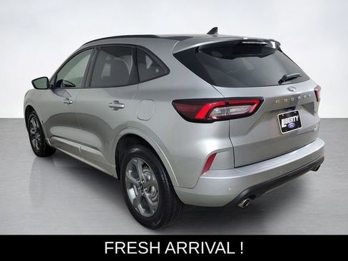 Used 2023 Ford Escape ST-Line w/ Tech Pack #1 AWD/4WD image 5