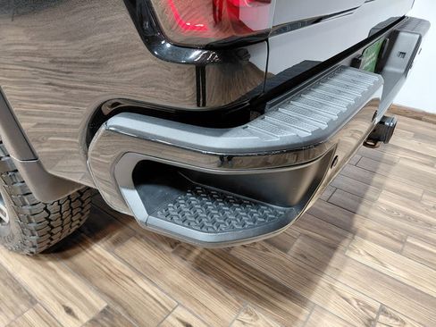 Used 2021 GMC Sierra 2500 Denali w/ Denali Ultimate Package image 41