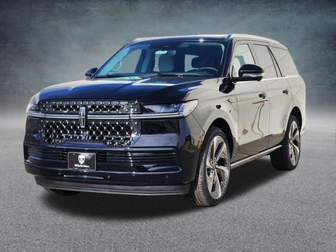 New 2026 Lincoln Navigator Black Label image 3