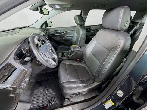 Used 2020 GMC Acadia SLT AWD/4WD image 2