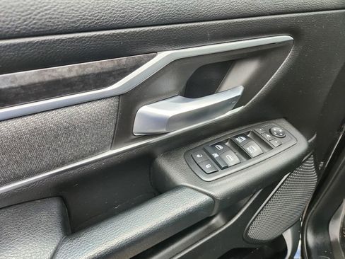 Used 2019 RAM 1500 Big Horn image 36