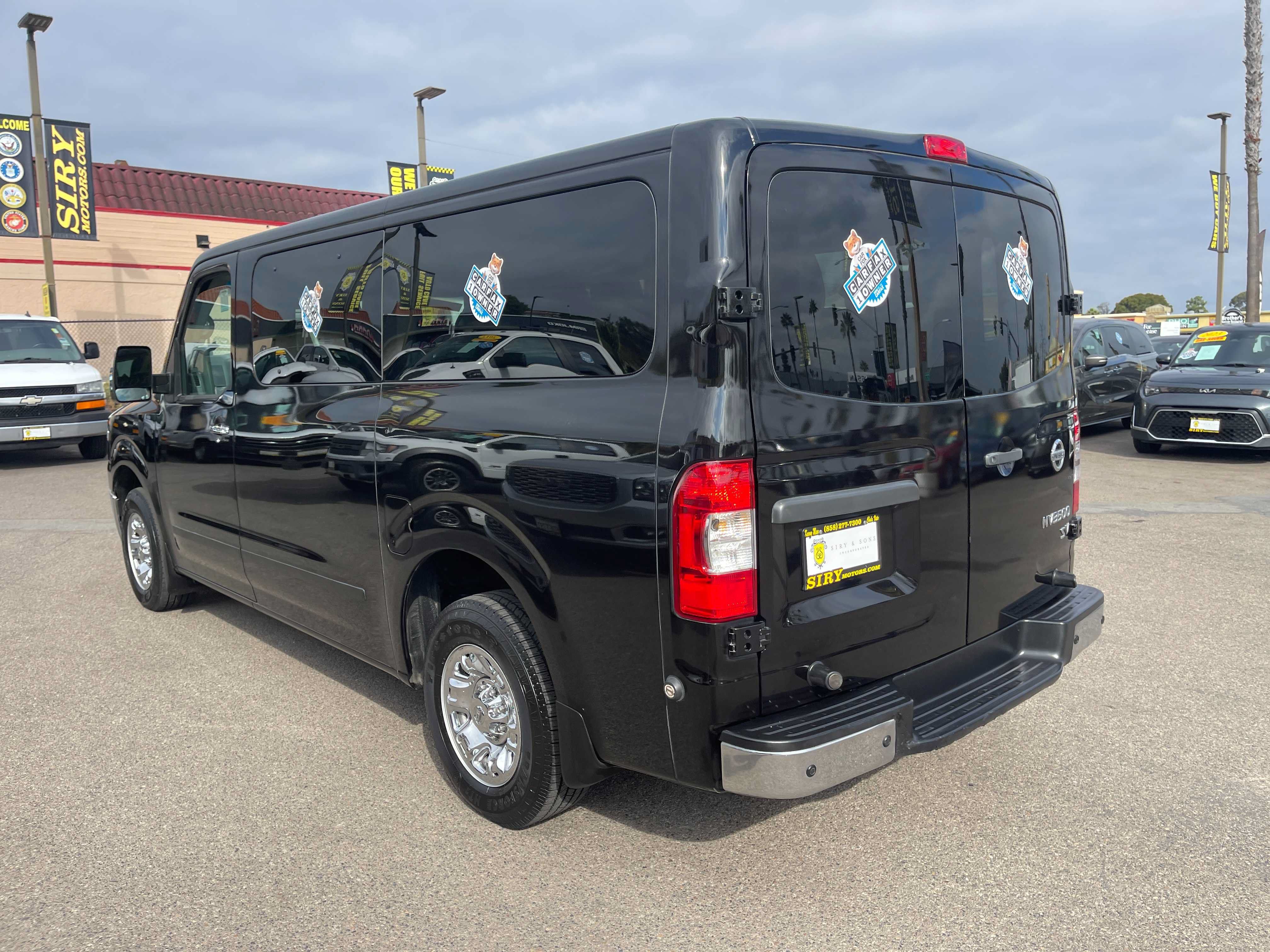 Used 2018 Nissan NV 3500 SV w/ Navigation Package RWD image 5