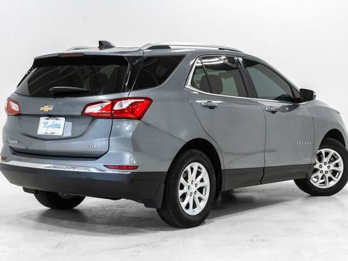 Used 2018 Chevrolet Equinox LT w/ Sun & Infotainment Package AWD/4WD image 30