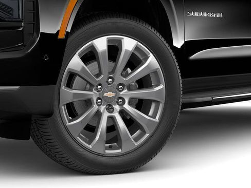 New 2026 Chevrolet Suburban Premier image 6