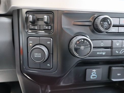 New 2025 Ford F550 4x4 Crew Cab Super Duty w/ XL Chrome Package image 31