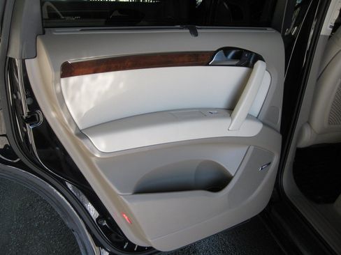 Used 2015 Audi Q7 3.0T Premium Plus w/ Premium Plus Package AWD/4WD image 27