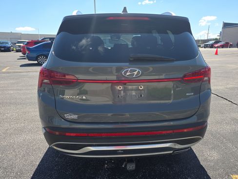 Used 2022 Hyundai Santa Fe SEL w/ Convenience + Premium Package AWD/4WD image 4