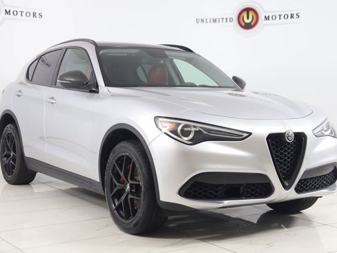 Used 2019 Alfa Romeo Stelvio w/ Nero Edizione RWD image 20