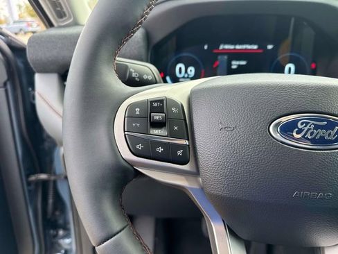 New 2026 Ford Explorer Active w/ Active Comfort Package image 24