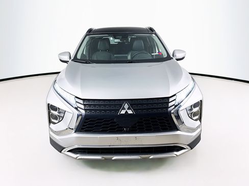 Used 2025 Mitsubishi Eclipse Cross SE image 3