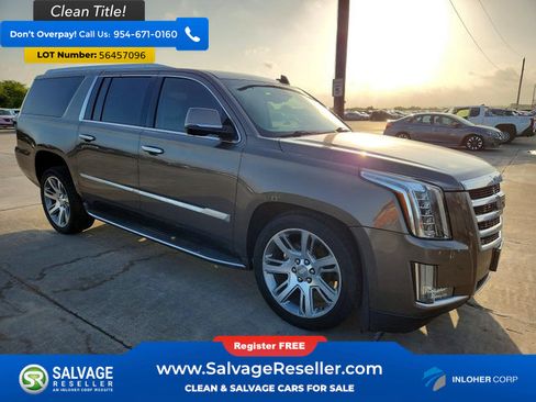Used 2016 Cadillac Escalade ESV Luxury RWD image 5