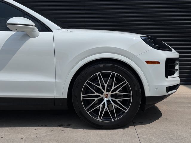 Certified 2026 Porsche Cayenne Coupe AWD/4WD image 11
