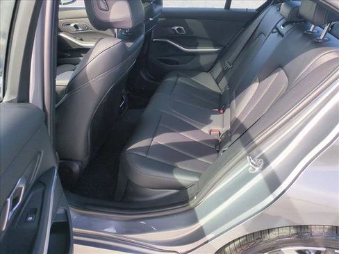 Certified 2025 BMW 330i Sedan w/ Premium Package image 20