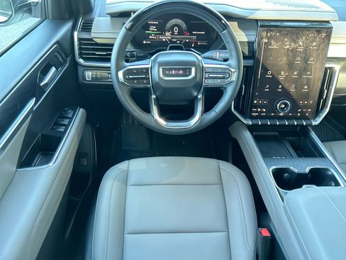 Used 2026 GMC Acadia Elevation w/ Super Cruise Package image 17