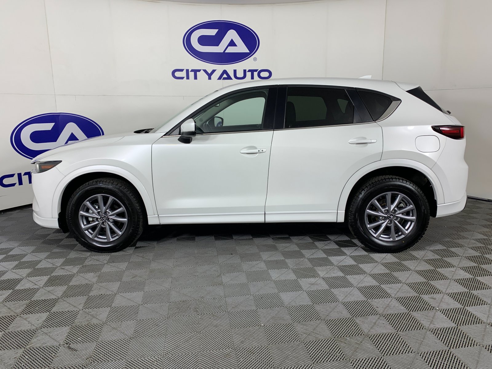 Used 2025 MAZDA CX-5 AWD 2.5 S w/ Preferred Package image 6