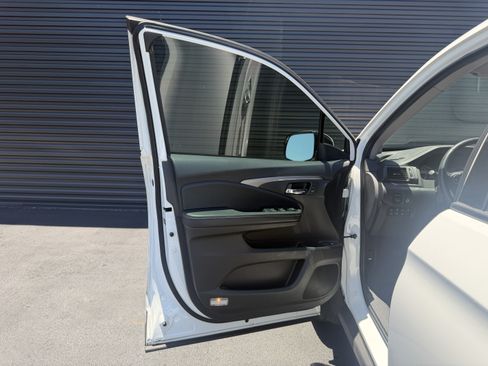 Used 2022 Honda Ridgeline RTL-E image 17