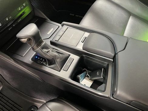 Used 2019 Lexus ES 350 w/ Premium Package image 20