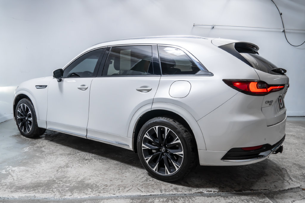 Used 2024 MAZDA CX-90 3.3 Turbo S w/ Premium Plus AWD/4WD image 2