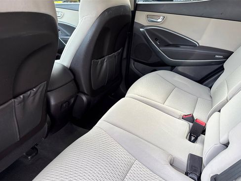 Used 2018 Hyundai Santa Fe Sport w/ 2.4L Value Package 02 image 17