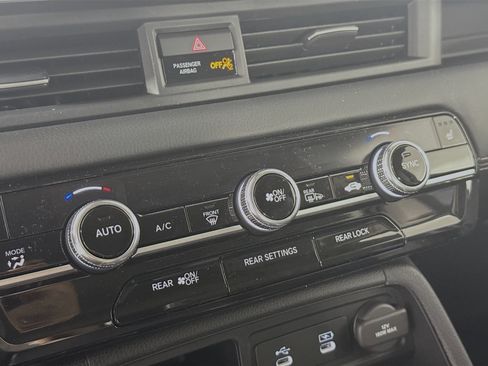 New 2026 Honda Pilot Touring image 19