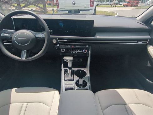 New 2026 Hyundai Sonata SE FWD image 16